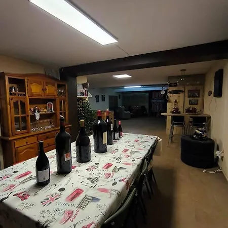 Casa Balcones De La Iglesia *